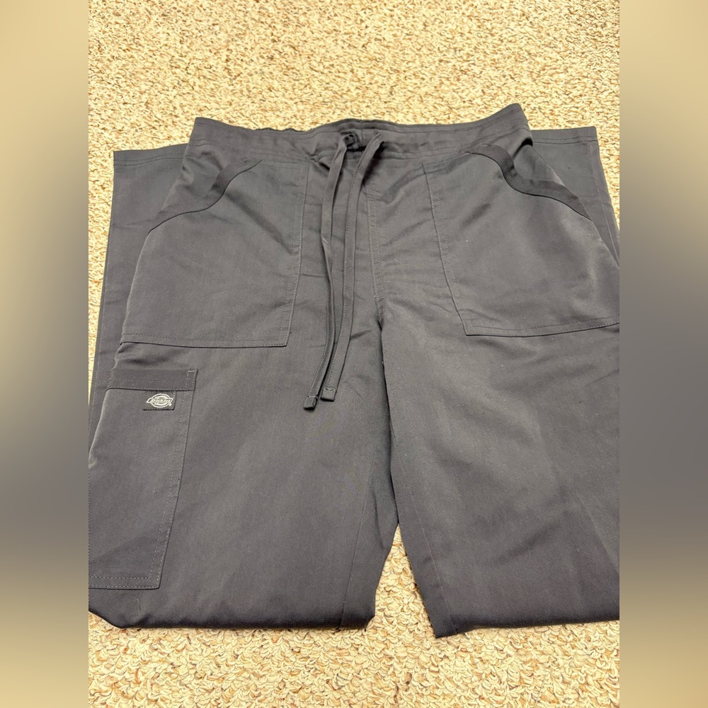 Women’s gray dickies scrub pants